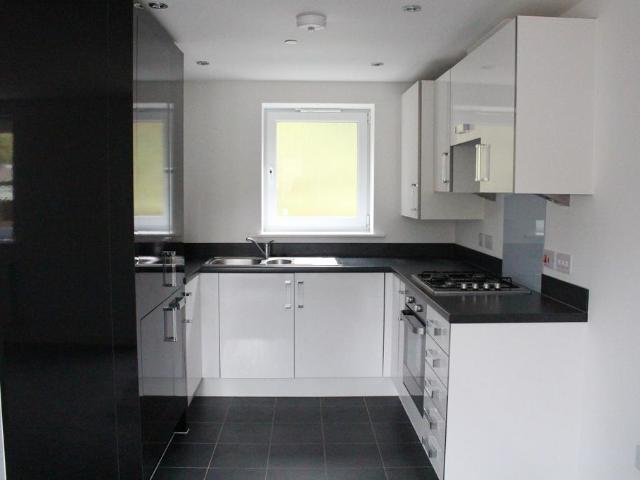 Baker Court, Sutton Coldfield, B74 2 bed apartment to rent £1,125 pcm £260 pw