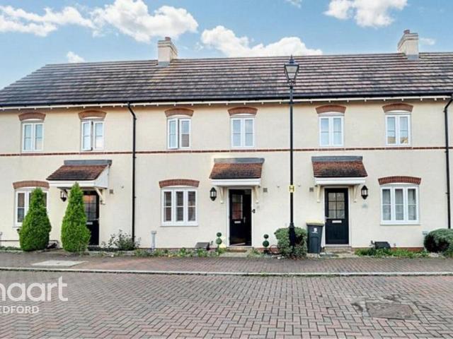 Baker Drive, Bedford 2 bed terraced house to rent £1,250 pcm £288 pw