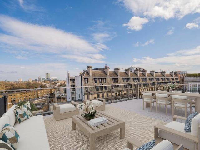 Baker Street 4 bed penthouse to rent £18,997 pcm £4,384 pw
