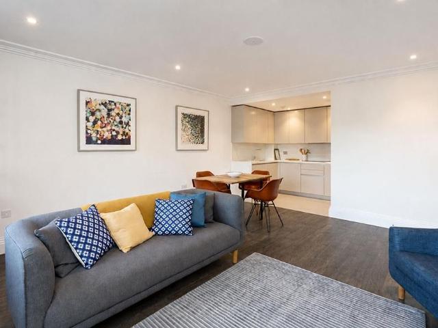 Baker Street, Marylebone, London NW1, 2 bed flat to rent, £8,400 pcm | PrimeLocation