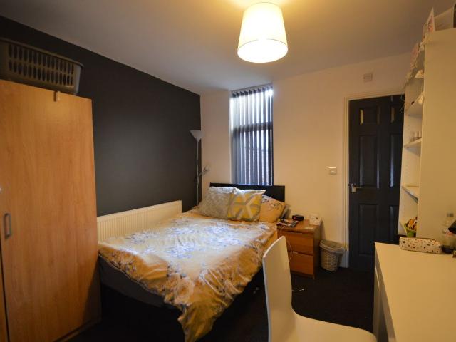 Baker Street, Middlesbrough TS1, 5 bed shared accommodation to rent, £585 pcm | PrimeLocation