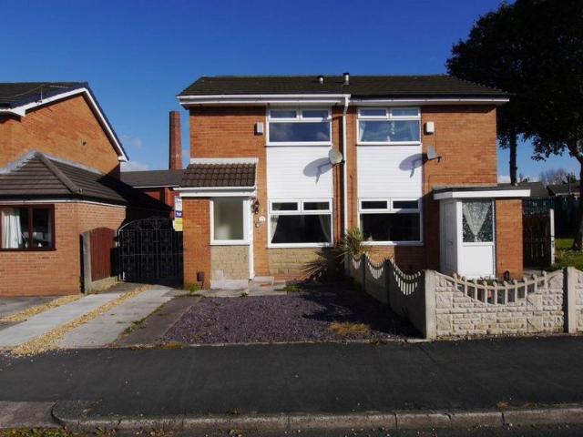 Baker Street, Poolstock 2 bed semi detached house to rent £725 pcm £167 pw