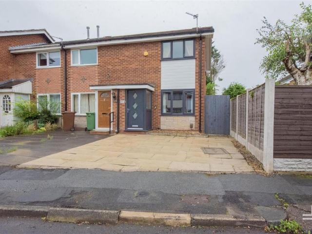 Baker Street, Wigan WN3 2 bed terraced house to rent £850 pcm £196 pw
