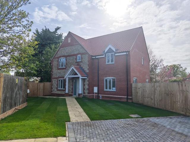 Bakers Way, Docking, King's Lynn 5 bed detached house to rent £2,400 pcm £554 pw