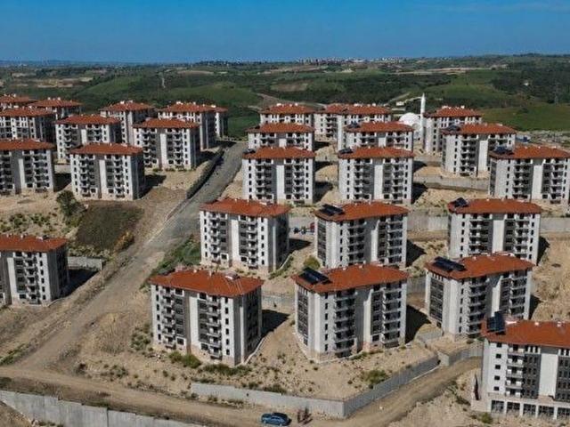 BAKLALI TOKİ KONUTLARINDA SATILIK 2+1 ARAKAT