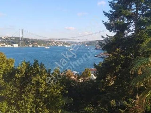 Baltalimanı'nda Boğaz & Köprü Manzaralı 2+1 Daire
