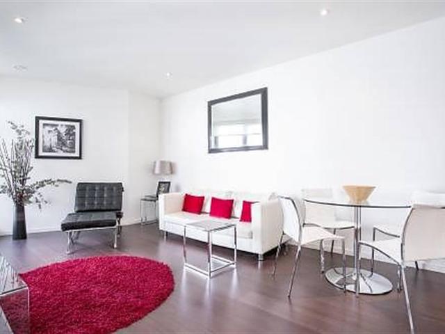 Baltimore Wharf E14, 1 bed flat to rent, £2,100 pcm | PrimeLocation