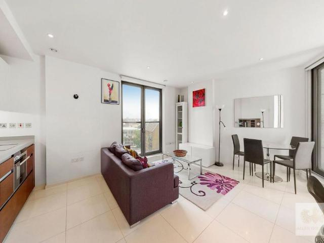 Baltimore Wharf, London 2 bed apartment to rent £2,400 pcm £554 pw
