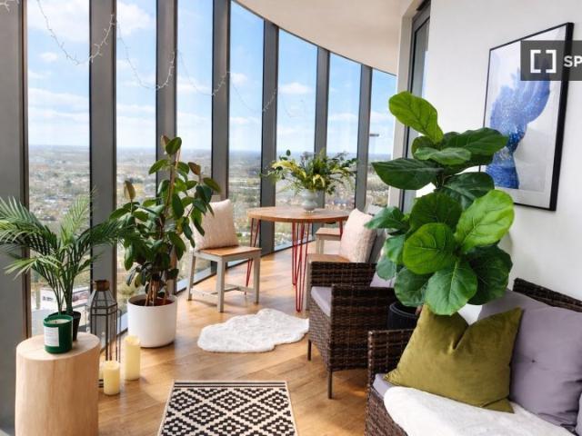Baltic Avenue, London, TW8 0LL, United Kingdom | 2 bed apartment for rent #164698128 | Rentberry