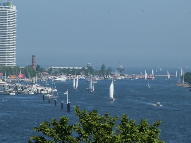 Baltic Sea apartment on Skandinavienkai, Lubeck Amsterdam Apartments for Rent