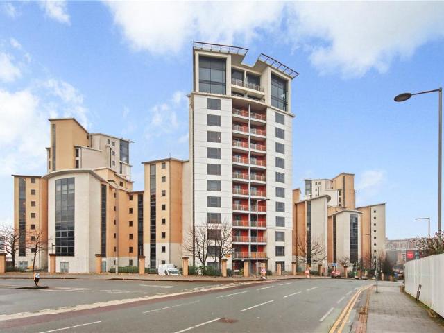 Baltic Quay, Gateshead NE8 1 bed flat to rent £795 pcm £183 pw