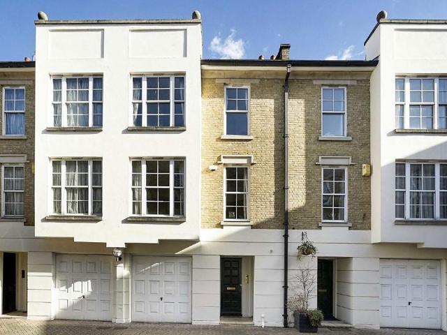 Balvaird Place, London SW1V 3 bed house to rent £5,499 pcm £1,269 pw