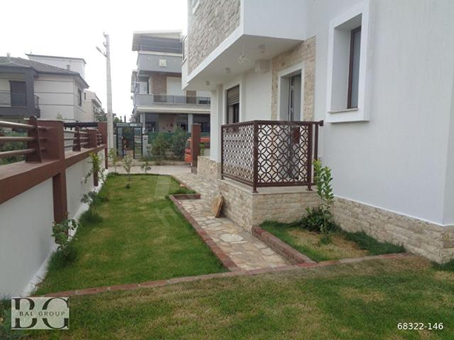 BAL GAYRİMENKUL MİTHATPAŞADA FERAH MUHTEŞEM TASARIMLI 4+1 VİLLA