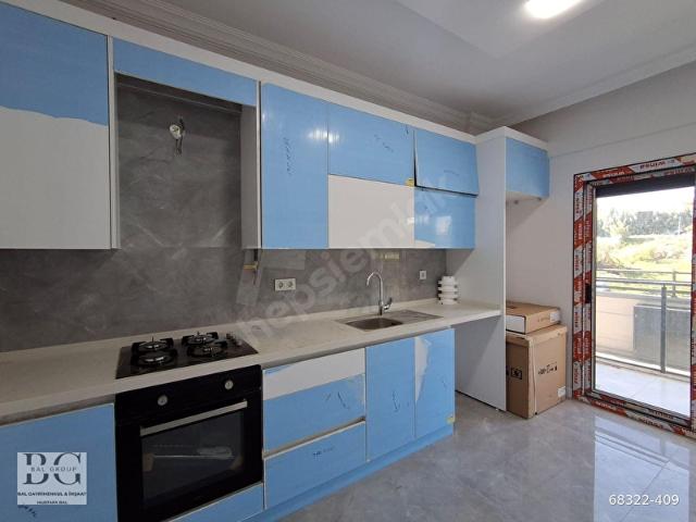 BAL GAYRİMENKUL BARBAROSTA EBEVEYN BANYOLU 2+1 DAİRE