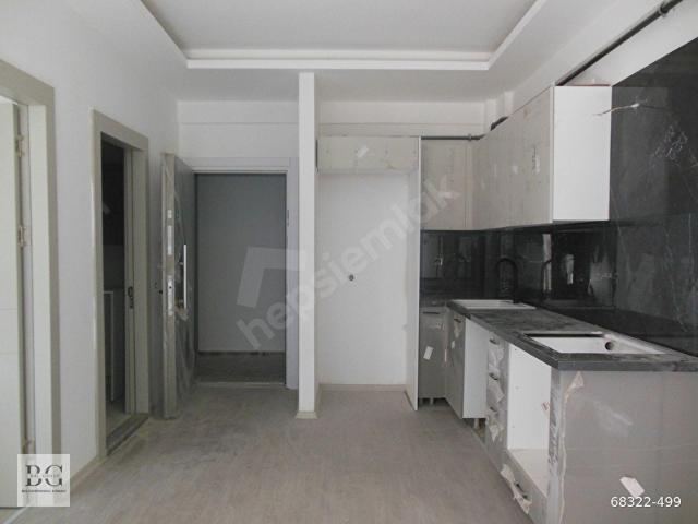 BAL GAYRİMENKULBARBAROSTA ARAKAT ASANSÖRLÜ YATIRIMLIK 1+1 DAİRE