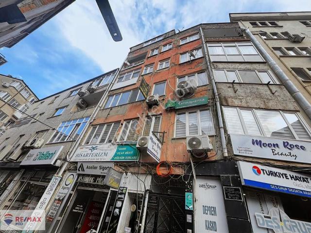 Balıkesır Çarşı Merkezde Yüksek Tabela Değerlı Satılık Ofıs