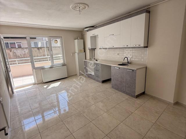 Balıkesır Gonen Akcaalı Mahallesı Kıralık 115 M2 2+1 Kıralık