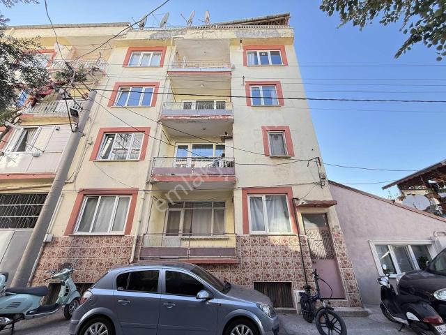 Balıkesir 1. Gündoğan Mh. Azerbaycan Cd Arkası Kiralık 1+1 Daire