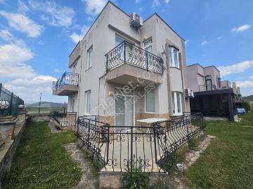 Balıkesir Altıeylül Pamukçu Müstakil Köşe Konumda Satılık Villa