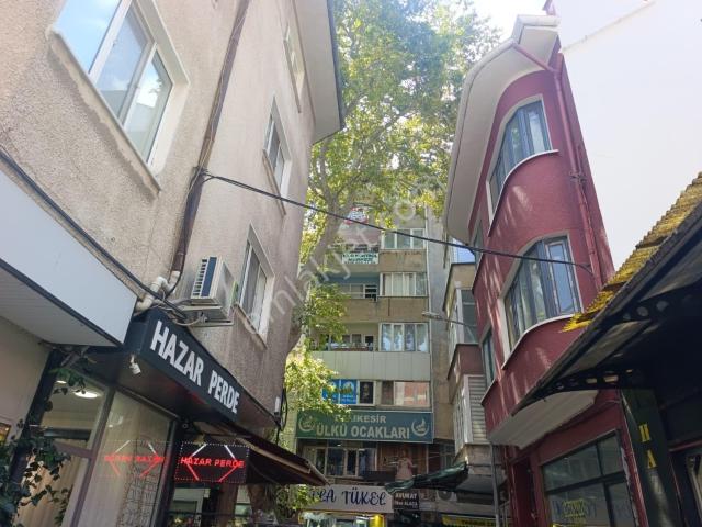 Balıkesir Çarşı Merkezinde 3+1 130 M2 Satılık Daire