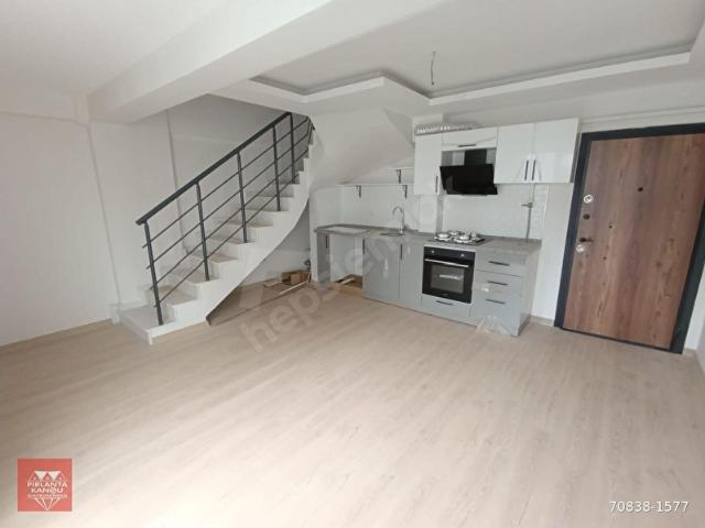 Balıkesir Bandırma Yeni Mahalle 1+1 Kiralık Sıfır Dubleks Daire