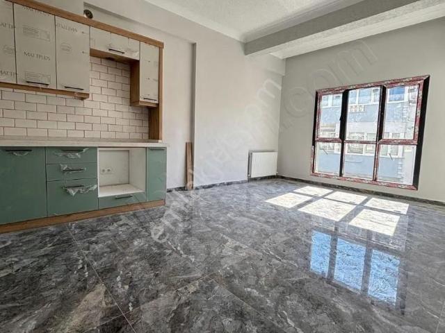 Balıkesir Burhaniye Bahçelievler 2+1 Açık Mutfak Satılık Daire