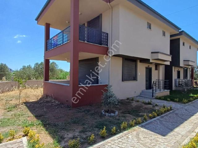 Balıkesir Gömeç Butik Bir Site İçinde Satılık Villa