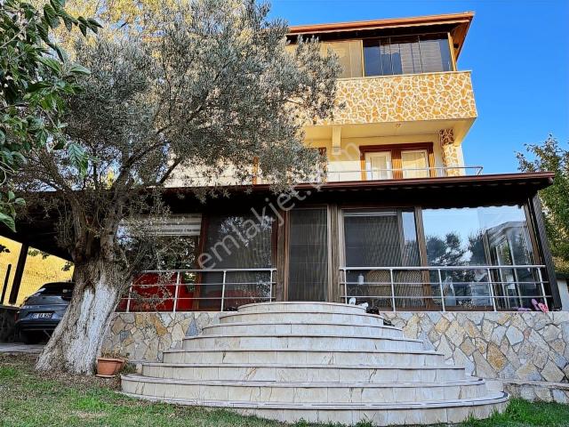 Balıkesir Gömeç Karaağaç'da 6+2 Satılık Villa