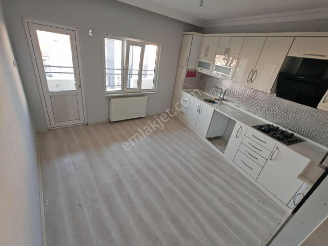 Balıkesir Dinkçiler Mh 3+1 Arakat Kiralık Pırlantam Gayrimenkul