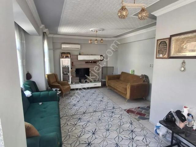 Balıkesir Edremit Kapıcıbaşı Mah. 3+1 Ara Kat Satılık