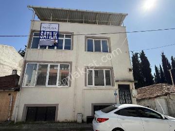 Balıkesir Karesi 1.sakarya Mahallesi Satılık 3 Katlı Komple Bina