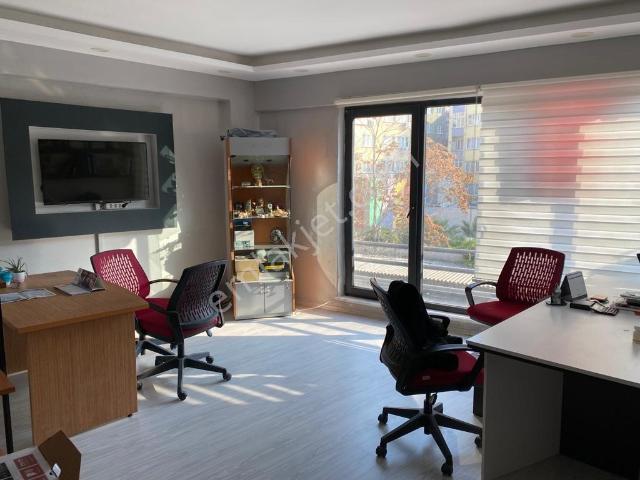 Balıkesir Merkez Eski Kuyumcularda 155m2 Yatırımlık Büro & Ofis Satılıktır