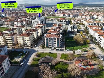 Balıkesir Paşaalanı'nda Satılık 3+1 Ferah Daire 150m²