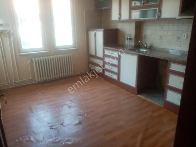 Balıkesir Plevne Mah.demirdağ Emlak Tan Kiralık 3+1 Kombili Daire