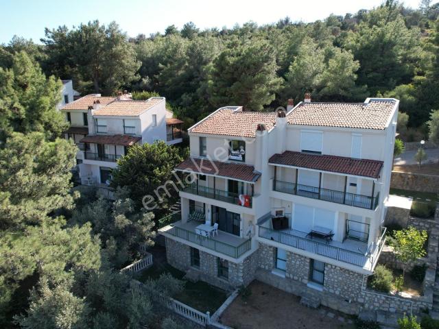 Balıklıova 14 Evler Sitesinde Full Deniz Manzaralı Satılık Villa