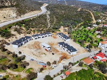 Balıklıovada Özel Proje | Deniz Manzaralı 3+1 Bahçeli Villalar