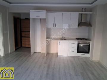 Balçova Onur Atlas Sokakda 1+1 Arakat Lüks Kiralık Daire