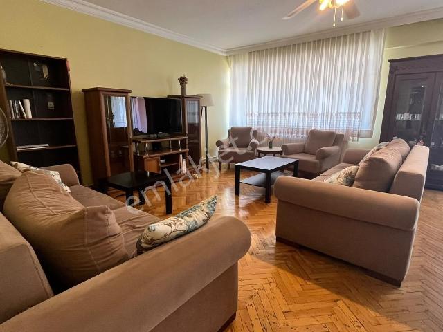 Balçova Onur Mah. Eşyalı Kiralık 3+1 Daire