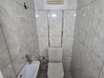 Balçova Çetin Emeç Mah. D.gazlı, Havuzlu Kiralık 6+1 Villa