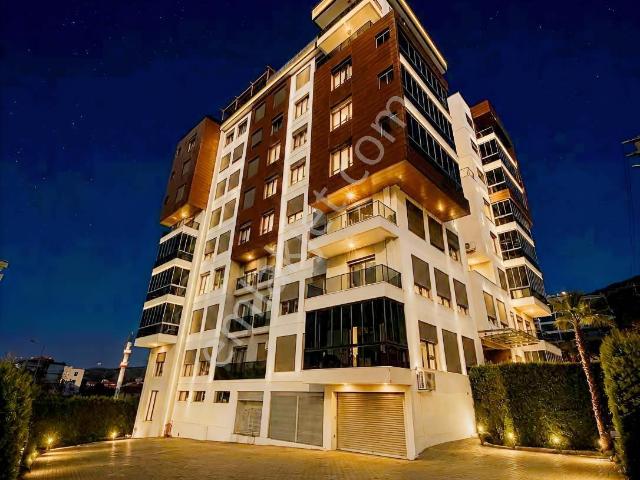Balçova Çetin Emeç'te Site İçerisinde Ara Kat 3+1 Lüx Daire