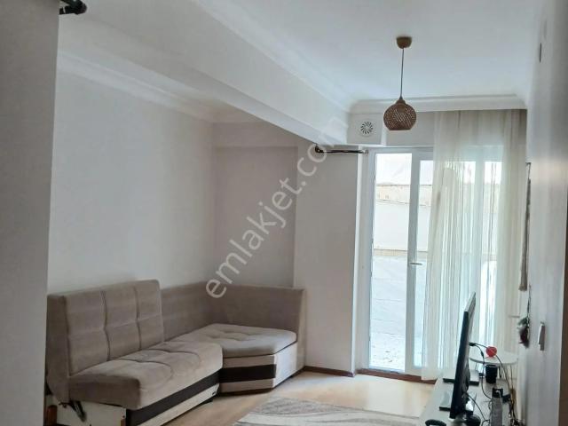 Balçova Eğitim Mahallesi Eşyalı Kiralık 2+1 Daire