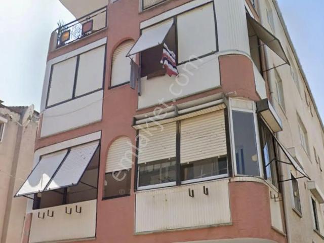 Balçova Ekonomi Ünv. Yakını Kiralık Jeotermalli Eşyalı Daire