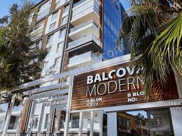 Balçova Ekonomi Üniversitesi Yakınında Körfez Manzaralı