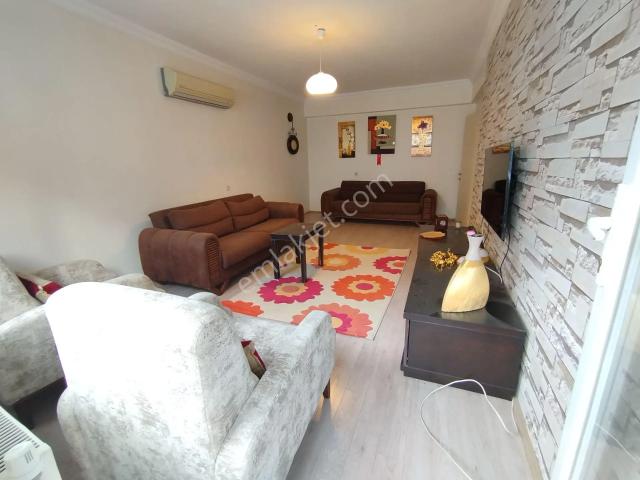 Balçova Fevziçakmak Mah. Eşyalı Ekonomi Üni. Yakını 3+1 Kiralık Daire