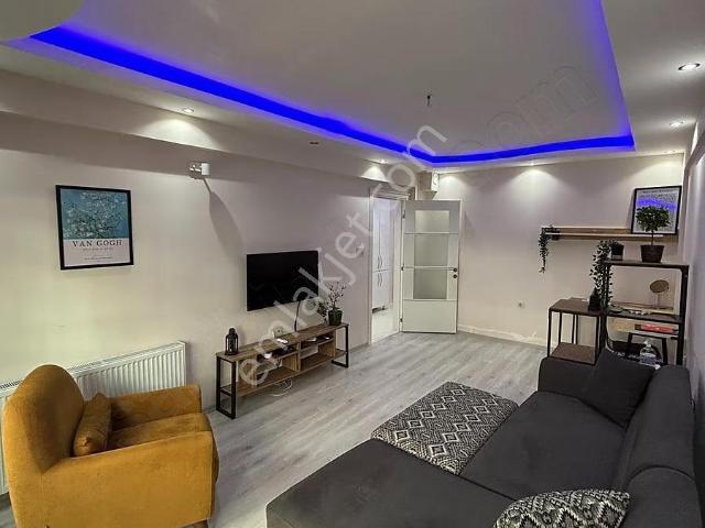 Balçova Yeni Bina'da Özel Bahçeli Ve Eşyalı Kiralık 2+1 Daire