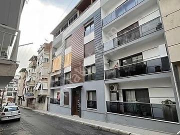 Balçova, İzmir ili, Ege Bölgesi - Balkon