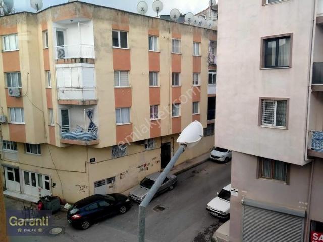 Balçova'da Jeotermal Isıtmalı, 2+1 Kiralık Daire 75m²
