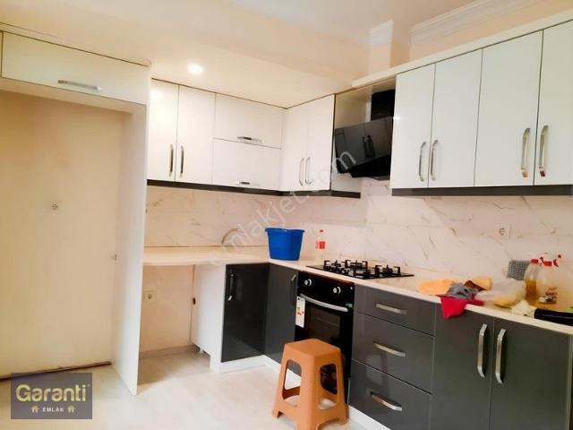 Balçova'da Jeotermal Isıtmalı 2+1 Kiralık Daire giriş Kat