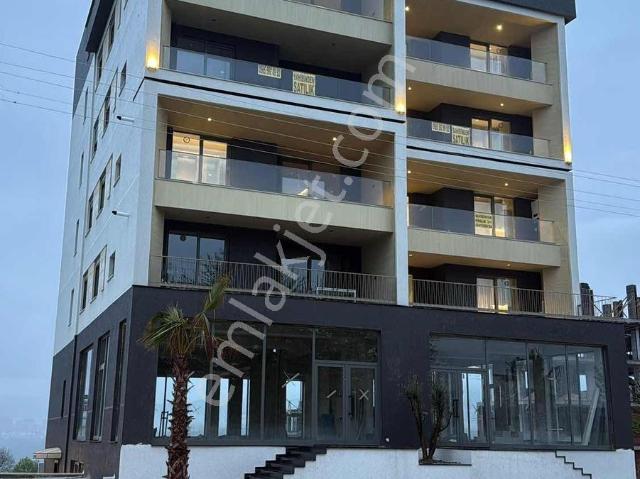 Balaç Yoluna Cephe Lux 2+1