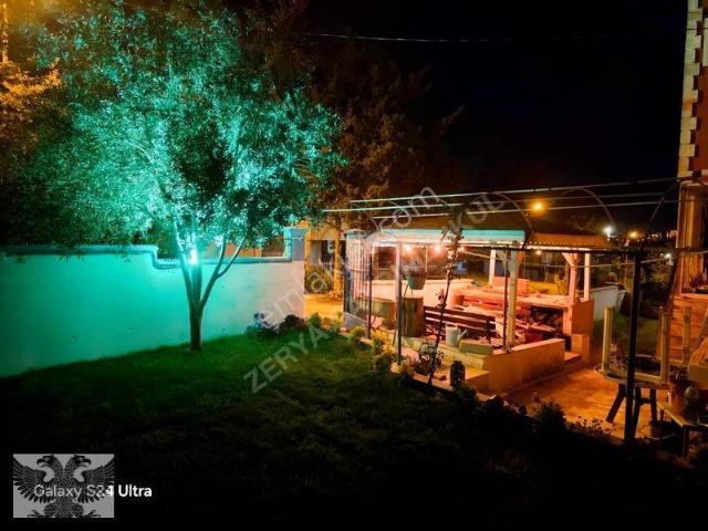 Balaban'da Deniz Ve E 5'e Yakın Eşyalı Tripleks Villa